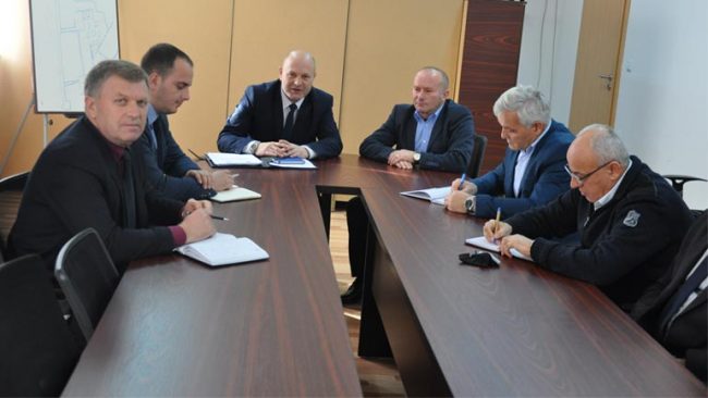Zëvendësministri Isa Xhemajlaj vizitoi Agjencinë për Menaxhim e Emergjencave