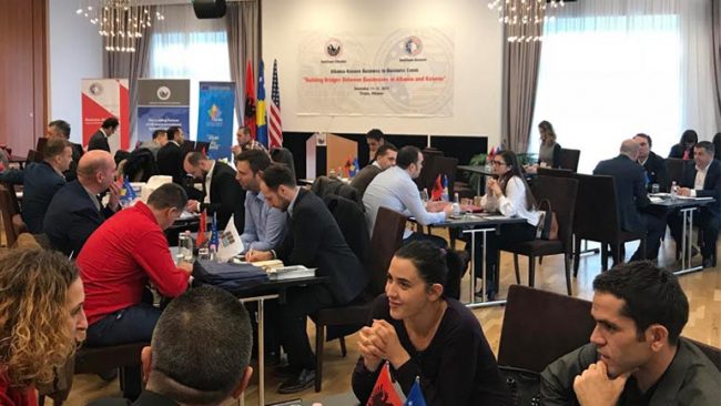 Odat Amerikane në Shqipëri dhe në Kosovë mbledhin bizneset e të dyja vendeve