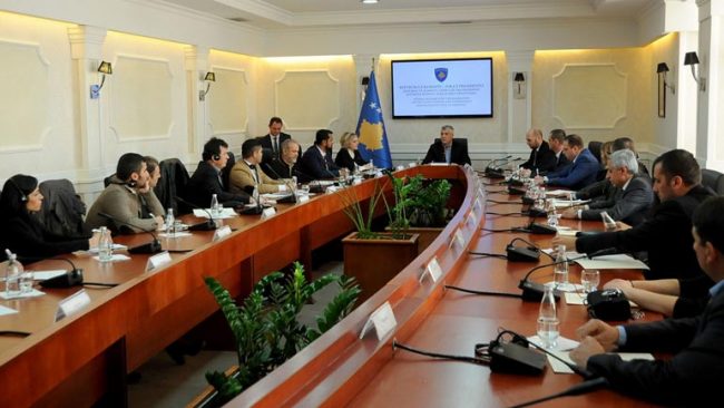 Presidenti Thaçi diskutoi me Këshillin Konsultativ për mbrojtjen e të drejtave të komuniteteve