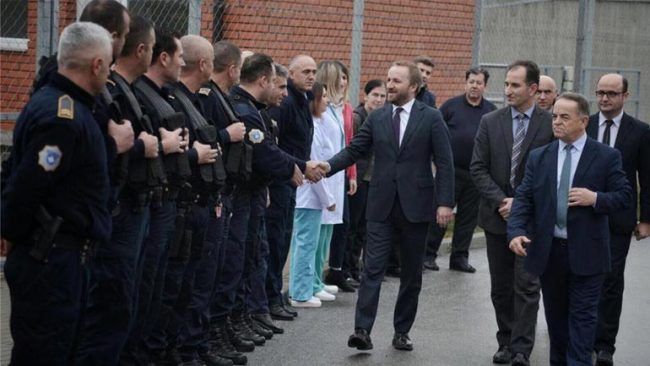Ministri i Drejtësisë viziton Qendrën e Paraburgimit në Gjilan