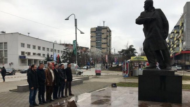 Rexhep Mala e Nuhi Berisha u nderuan edhe nga LHK “Ali Hadri” Dega në Gjilan