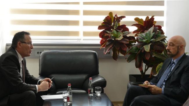 Ministri Hamza priti në takim shefin e Bankës Botërore në Kosovë Marco Mantovanelli