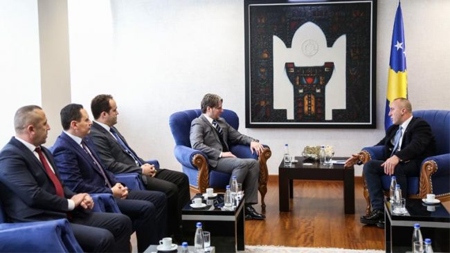 Kryeministri Haradinaj takon udhëheqësit e koalicionit fitues të zgjedhjeve në Preshevë