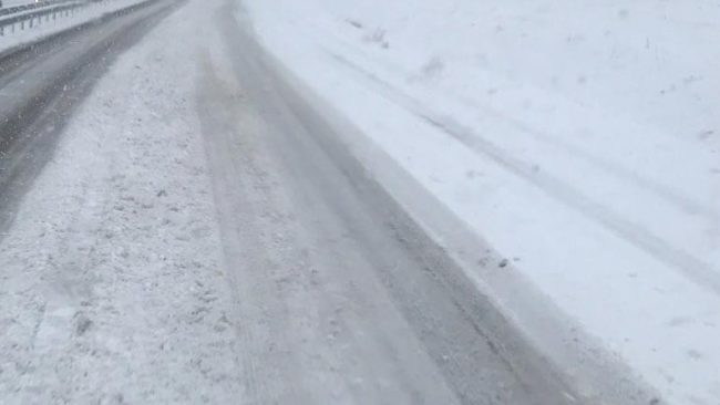 Pas reshjeve të borës, të gjitha rrugët në Gjilan janë të hapura dhe kalueshme