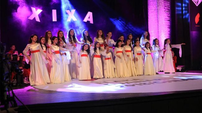 “Xixat” i dhanë hijeshi “Flakës së Janarit”
