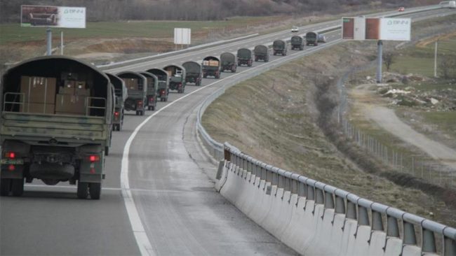 Kontingjenti gjerman i KFOR-it i dhuron donacion FSK-së