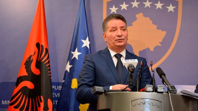 Ministri Lekaj njofton se pika doganore do të zhvendoset në Glloboçicë