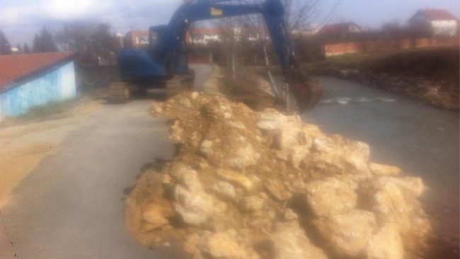DSHPE sanon dëmet e shkaktuara nga vërshimet në shëtitoren përgjatë lumit Morava