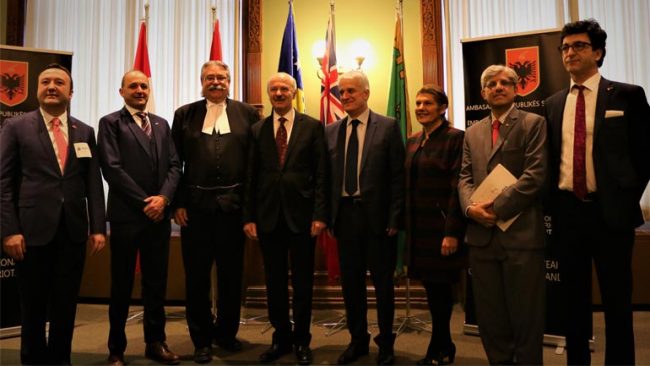 Parlamenti i Ontarios me nderimet më të larta për zv.kryeministrin Gashi
