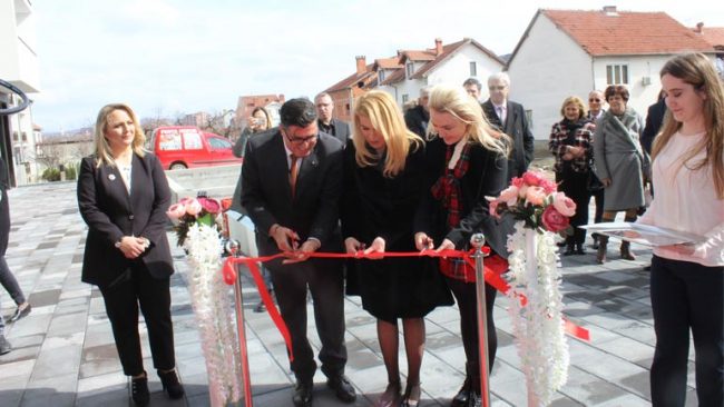 Në Gjilan hapet qendra  psiko-sociale “Dritë” e cila trajton fëmijët me sindrome