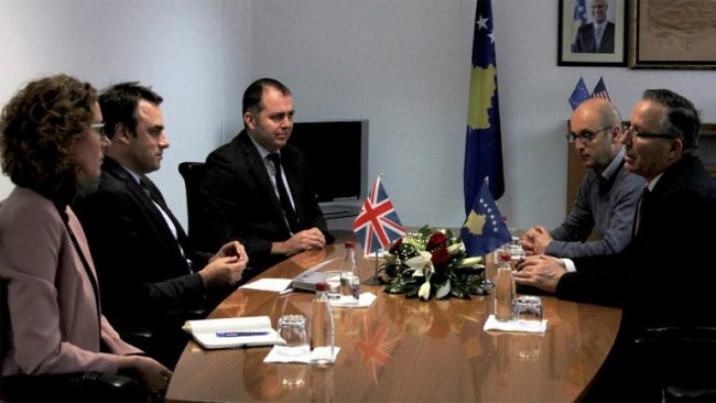 Ministria e Financave: Britania e Madhe vazhdon përkrahjen për zhvillimin ekonomik të Kosovës