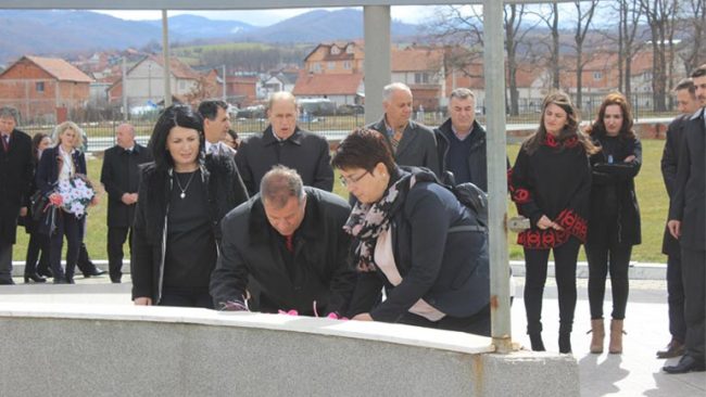 Kuvendi Komunal i Vitisë mbajti seancë solemne për nder të Epopesë së UÇK-së