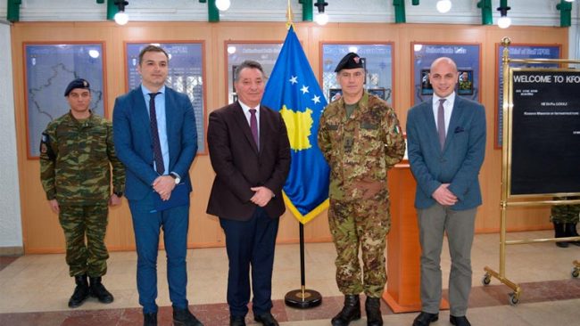 Takim bashkëpunues ndërmjet ministrit Pal Lekaj dhe komandantit të KFOR-it në Kosovë, Salvatore Cuoci