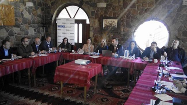 Punëtori rajonale për transparencën komunale ndaj publikut