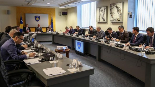 Kryeministri Haradinaj: Të fuqizojmë luftën kundër korrupsionit dhe krimit të organizuar