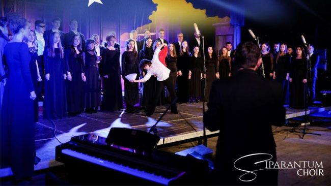 Kori “Siparantum” i qytetit të Pejës në festivalin ndërkombëtar të korerve botërore në Francë.