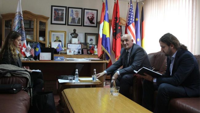 Viti: Bisedohet për mbrojtjen e trashëgimisë kulturore, fetare dhe për nxitjen e dialogut ndëretnik