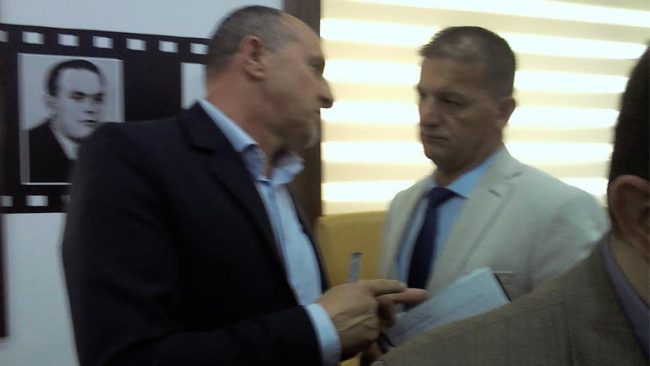 “Jemi në të njëjtat  frekuenca, në të njëjtën orbitë”(!)
