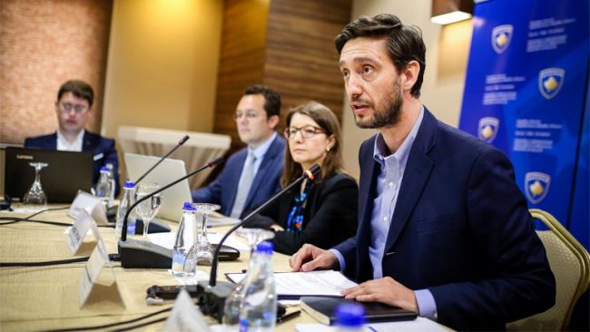 Ismaili: Po u japim fund çmimeve abuzuese me barna