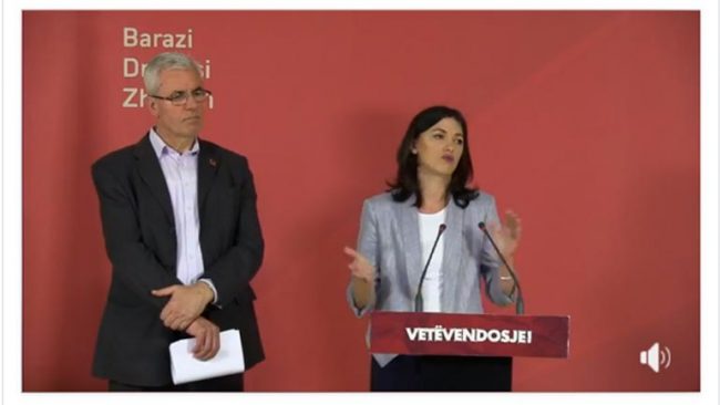 Vetëvendosje: Një kushtetutë jo e mirë që u shkel aq shumë për të keq