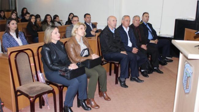 Komuna e Vitisë shënoi Ditën e Kushtetutës së Kosovës