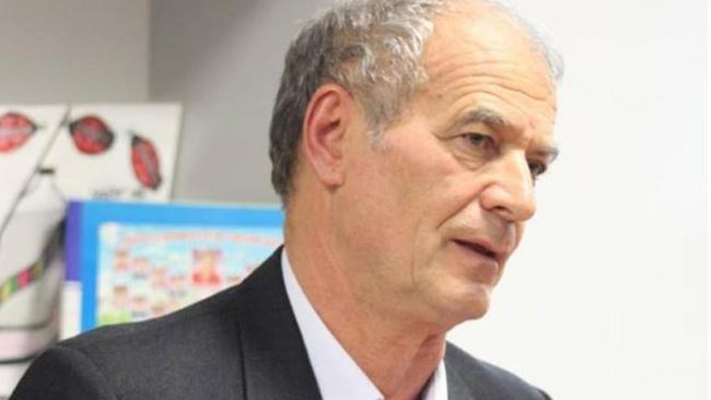 Anton Nikë Berisha, fitues i orës së madhe letrare “Muza e Agimit”