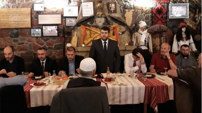 Këshilli i Bashkësisë Islame bashkon gurbetqarët në iftar