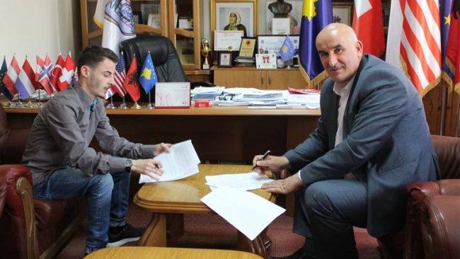 Memorandum bashkëpunimi për përmirësimin e shërbimeve publike në lagje dhe fshatrat e Vitisë