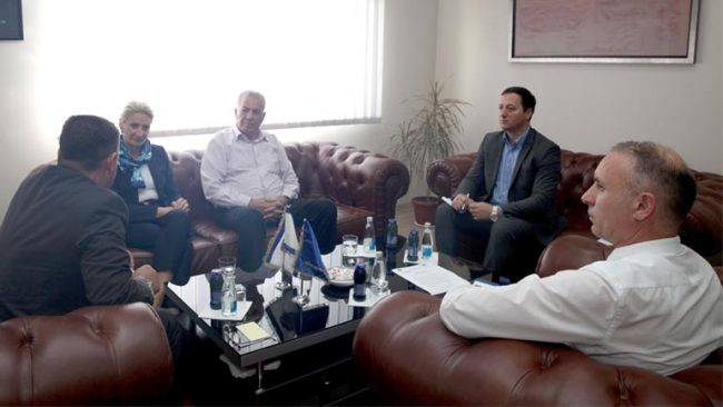 Diskutojnë edhe për çështjen e mirëqenies së punonjësve të Policisë të Kosovës