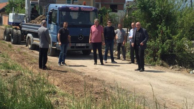 Filluan punimet në asfaltimin e rrugës “Hysen Hyseni” – Ramnishtë