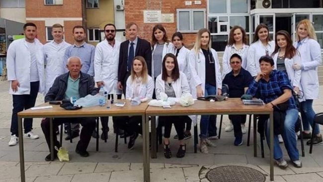 Aksion vullnetar mjekësor në sheshin e Bujanocit
