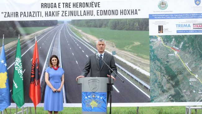Presidenti Thaçi: Kosovës po i japin pamje evropiane autoudhat moderne