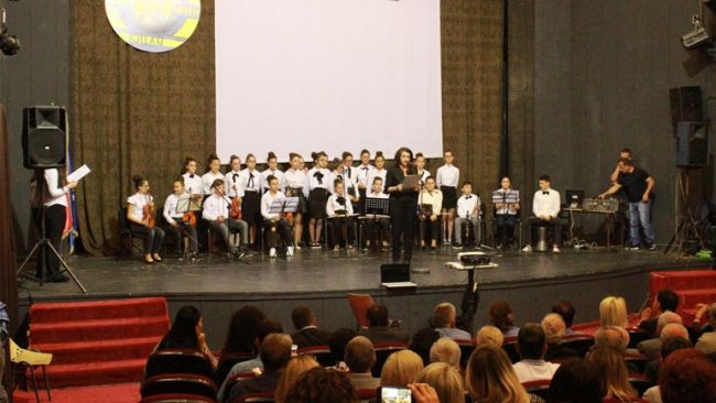 Haziri: “Thimi Mitko” tradicionalisht ka nxjerrë kuadro profesionale në shërbim të vendit