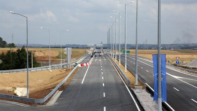 U përurua segmenti i tretë i Autostradës “Arbën Xhaferi”