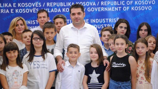 Hasani: Sot e nisa ditën me mysafirë të veçantë