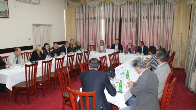 Ismajli: Konsumatorin do ta mbrojmë gjithmonë, e nga qytetarët kërkohet t’i raportojnë rastet