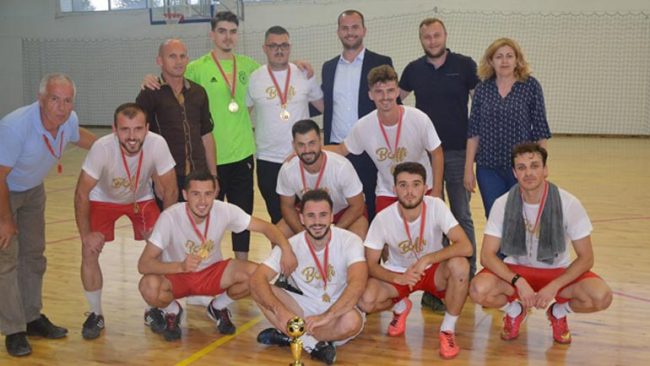 Përfundoi turniri në futboll për nderë të Ditës Çlirimit të Kamenicës