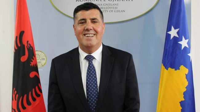 Kryetari i Komunës së Gjilanit Lutfi Haziri uron Fitër Bajramin