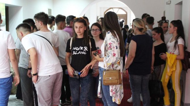 Muzeu Rajonal i Gjilanit vazhdon të vizitohet nga nxënës të shkollave fillore