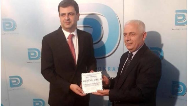Valdet Sadiku nderohet me mirënjohje për kontributin politik në Luginë të Preshevës