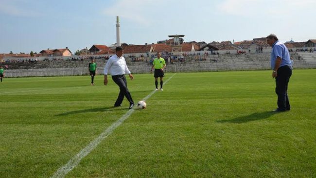 Haziri: Legjendës i kënduam dhe e deshëm sepse na bëri krenarë në çdo nivel përfaqësimi