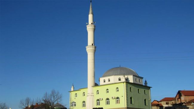Kapet i dyshuari për vjedhje nëpër xhamitë e Gjilanit