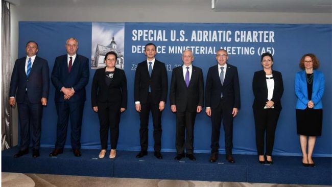 Ministri Berisha merr pjesë në konferencën e ministrave të mbrojtjes “SHBA-Karta e Adriatikut-A5”