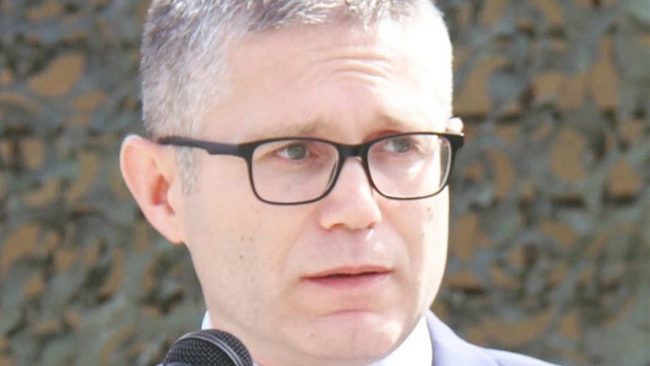 Ramadani: Idetë mbi ndarje territoresh i takojnë mendësive të kaluara