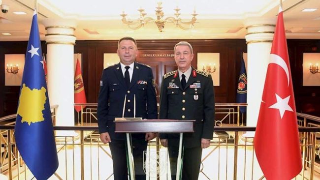 Komandanti i FSK-së, qëndroi për vizitë zyrtare në Turqi