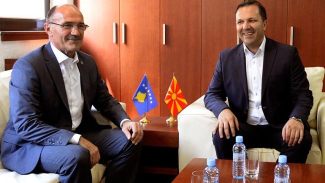 Ministri Gashi takoi homologun e tij në Republikën e Maqedonisë