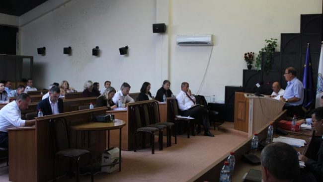 Kuvendi Komunal i Vitisë mbajti seancën e tetë të rregullt