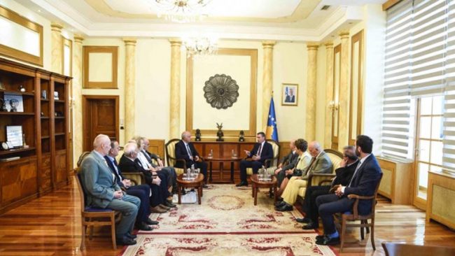 Kryeparlamentari Veseli takoi delegatët e 2 Korrikut!