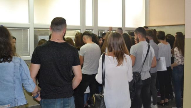 Interesim i madh i aplikuesëve për tu regjistruar në Universitetin “Kadri Zeka”