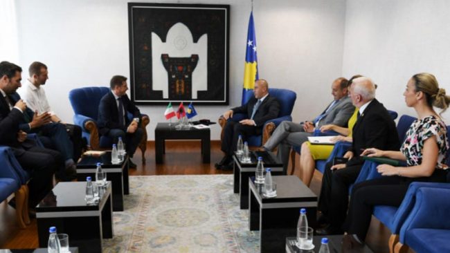 Arbëreshët e Italisë kanë treguar vetëdije të lartë, në ruajtjen e vlerave kombëtare dhe historike të shqiptarëve